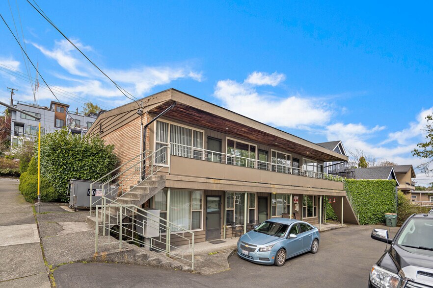 822 3rd Ave N, Seattle, WA for sale - Building Photo - Image 1 of 1