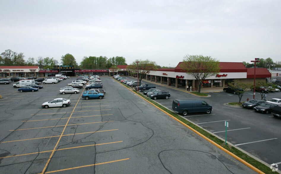 12331-12391 Georgia Ave, Silver Spring, MD for lease - Building Photo - Image 2 of 4