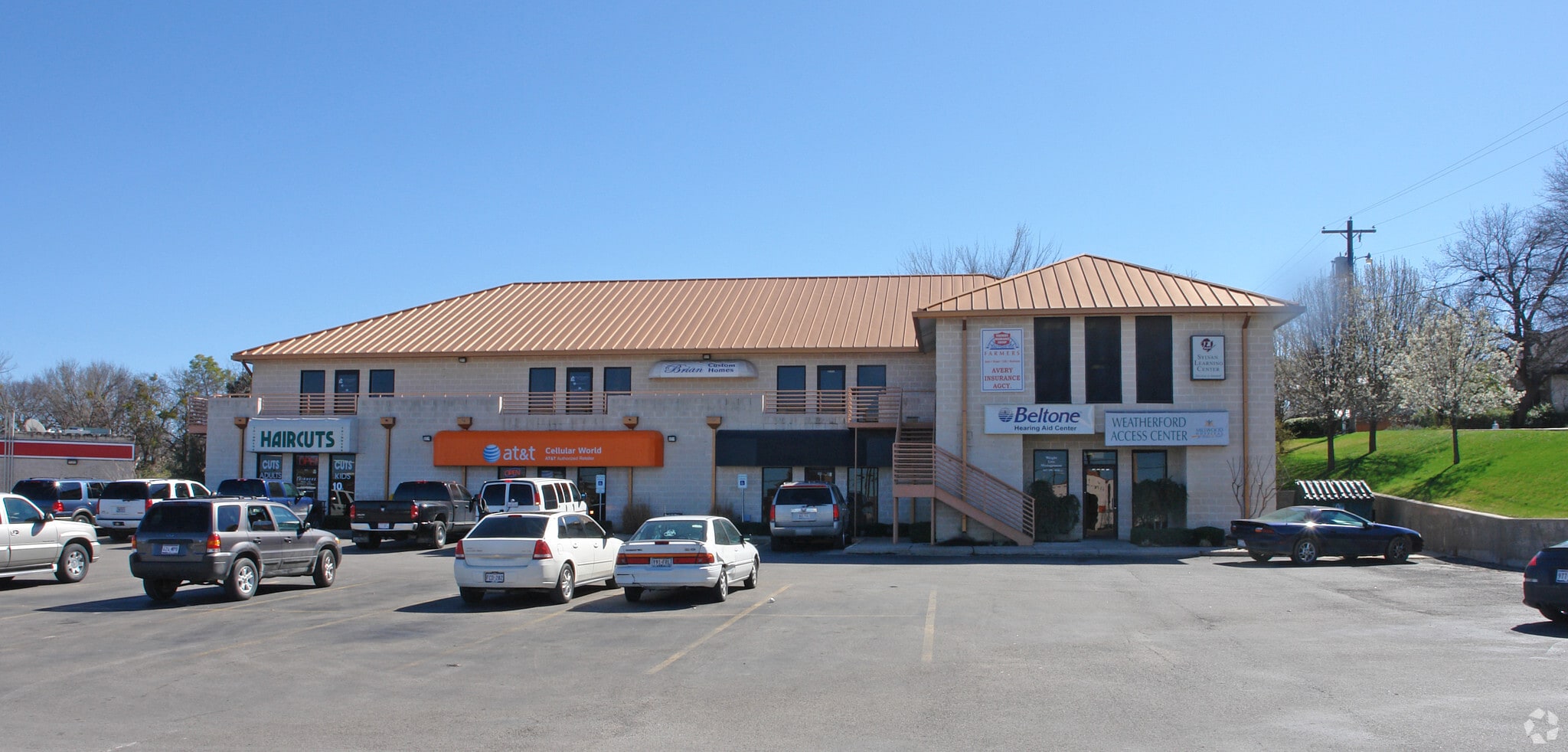 220-224 Fort Worth Hwy, Weatherford, TX for lease Primary Photo- Image 1 of 4