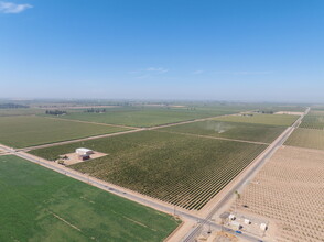 567 N Grantland Ave, Fresno, CA - AERIAL map view