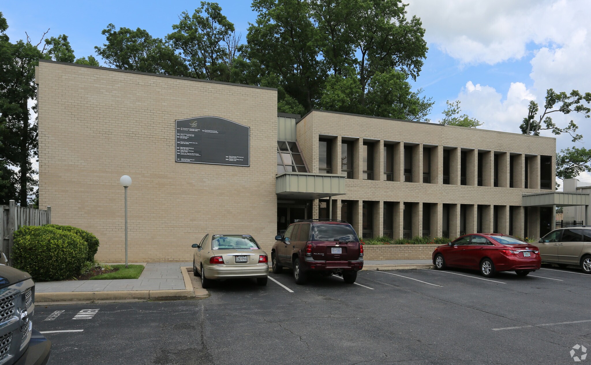 6315 Seabrook Rd, Lanham, MD for sale Primary Photo- Image 1 of 1