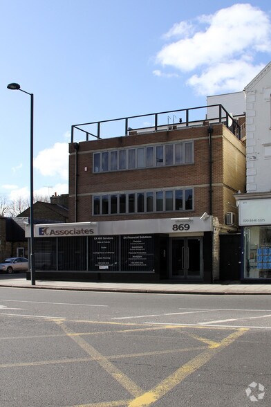 869 High Rd, London for lease - Building Photo - Image 3 of 3