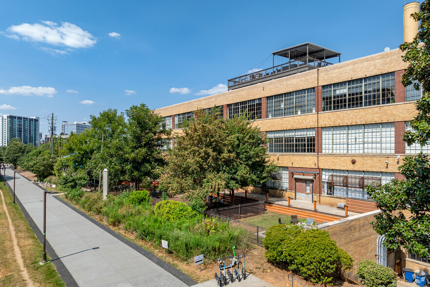 820-828 Ralph McGill Blvd NE, Atlanta, GA for lease - Building Photo - Image 2 of 30