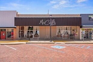 Downtown Retail Charmer - Retail Space