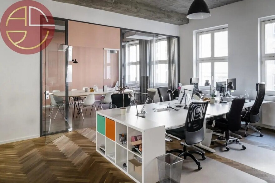 Office in Colomiers for lease - Interior Photo - Image 3 of 4