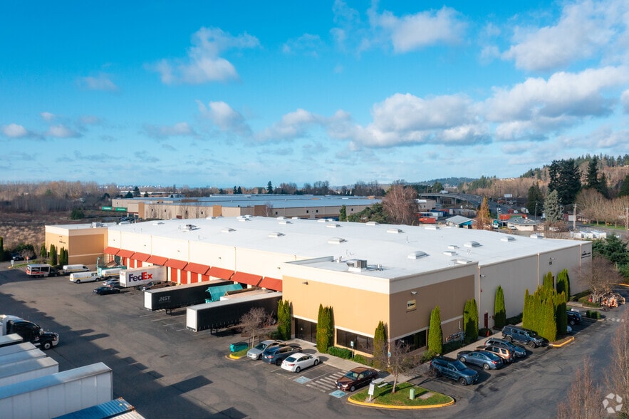 938 Valley Ave NW, Puyallup, WA for lease - Building Photo - Image 3 of 9