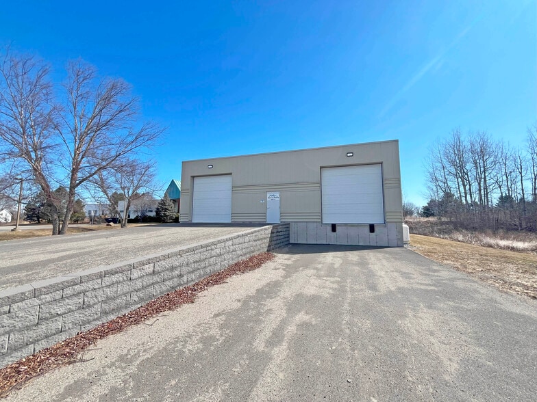 170 Pleasant St, Rockland, ME for sale - Building Photo - Image 3 of 21