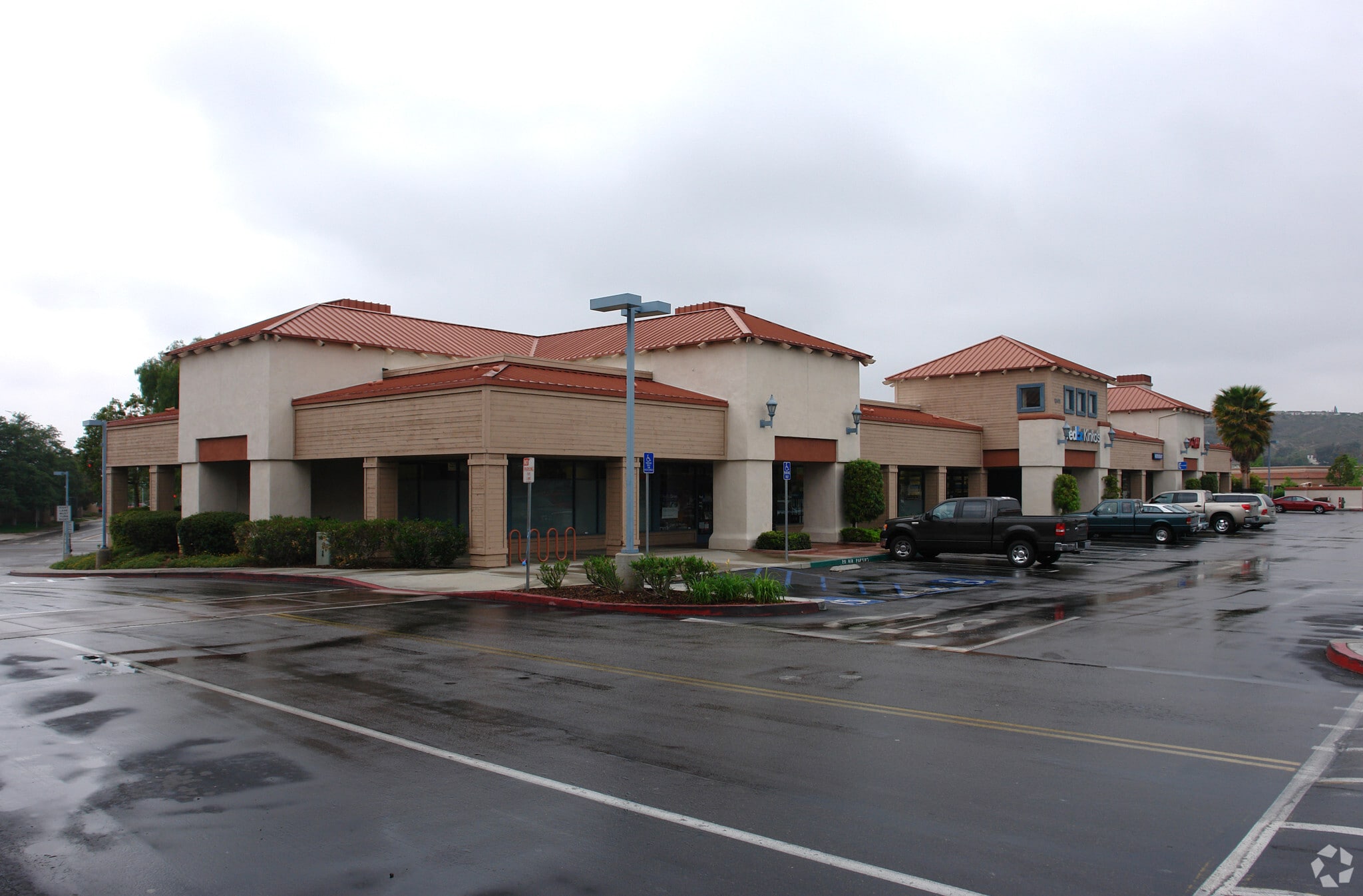13477-13495 Poway Rd, Poway, CA for lease Primary Photo- Image 1 of 3