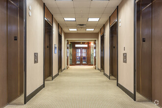 451 Florida St & 450 Laurel St, Baton Rouge, LA for lease Interior Photo- Image 2 of 8