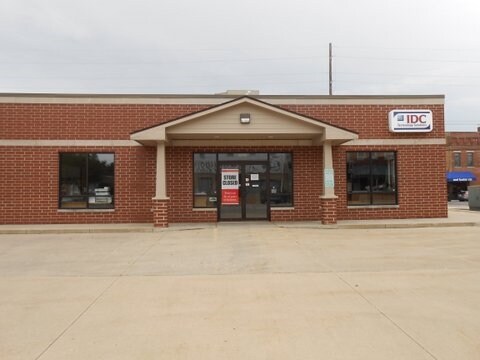 100 E Exchange St, Geneseo, IL for sale Building Photo- Image 1 of 1
