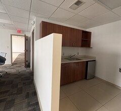 9120 W Broad St, Richmond, VA for lease Interior Photo- Image 1 of 2