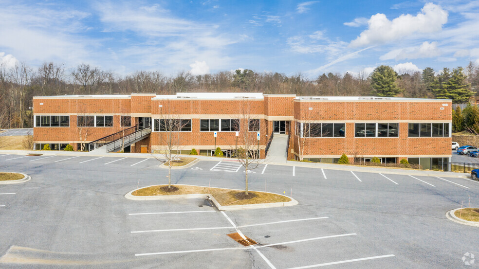 120 Westminster Pike, Reisterstown, MD for lease - Building Photo - Image 3 of 12