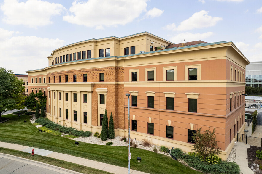 740 Regent St, Madison, WI for sale - Primary Photo - Image 1 of 1