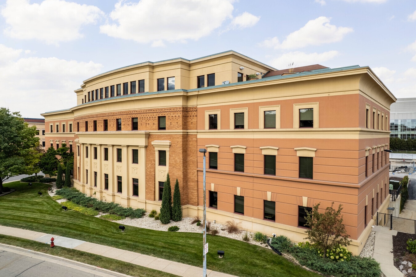 740 Regent St, Madison, WI 53715