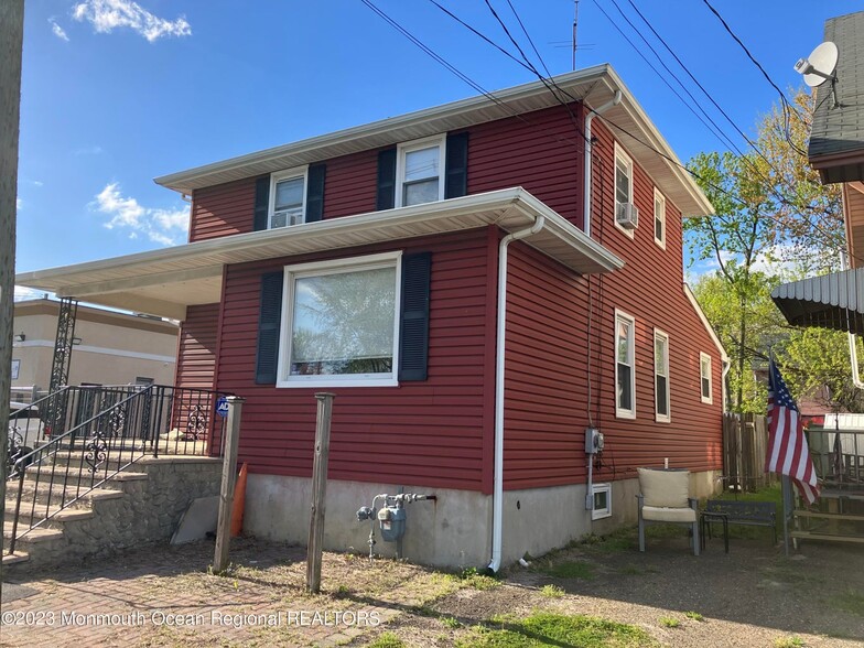 929 NJ-36, Union Beach, NJ for sale - Primary Photo - Image 1 of 1