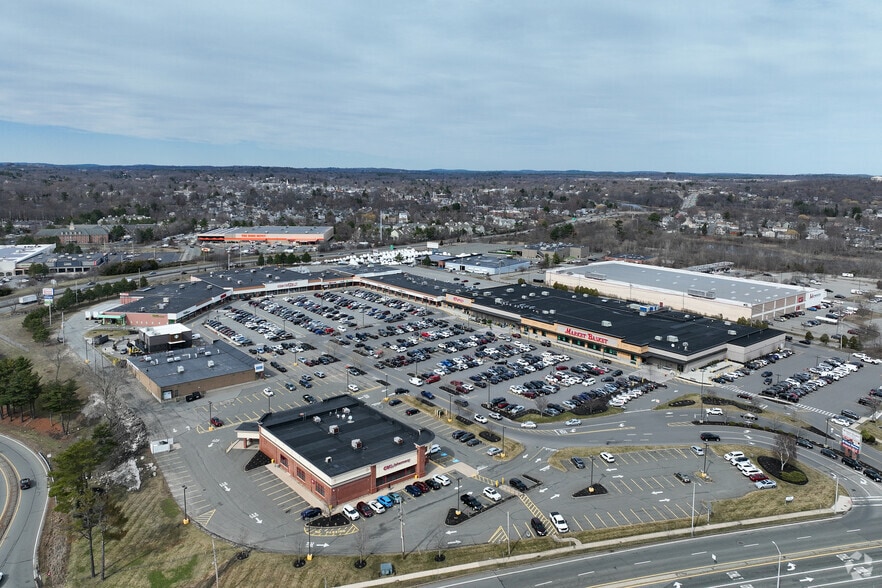 139 Endicott St, Danvers, MA for sale - Building Photo - Image 1 of 1