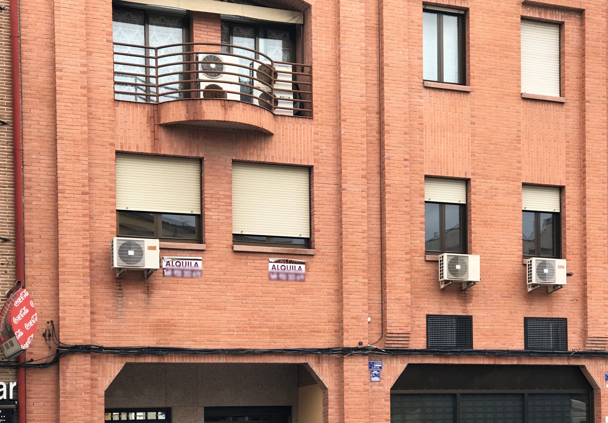 Retail in Toledo, Toledo for lease Building Photo- Image 1 of 4