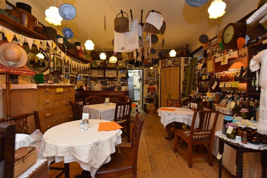 16-16A King St, Ulverston for sale - Building Photo - Image 3 of 13