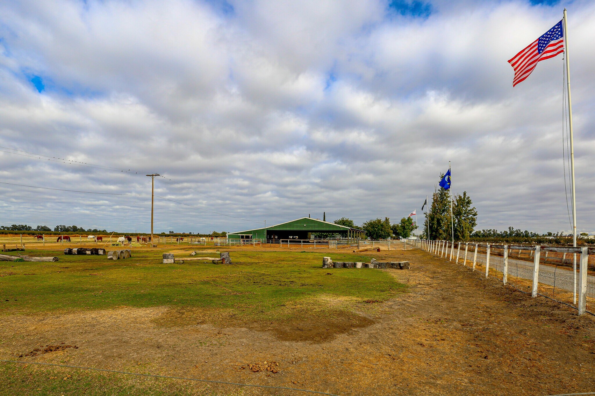 4400 W Dickenson Ferry Rd, Merced, CA for sale Primary Photo- Image 1 of 1