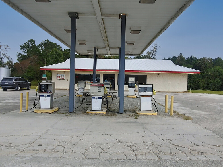 10535 New Britton Hwy E, Whiteville, NC for sale - Building Photo - Image 1 of 7