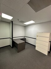 210 N Hammes Ave, Joliet, IL for lease Interior Photo- Image 2 of 7