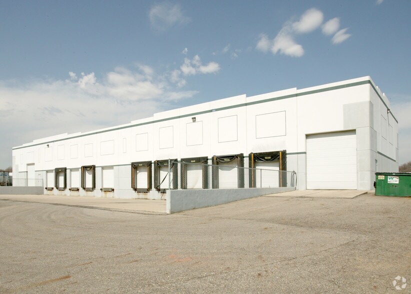 7733-7737 Rickle St, Lansing, MI for sale - Building Photo - Image 1 of 1