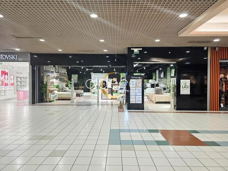 Retail in Aubière for lease - Building Photo - Image 2 of 7