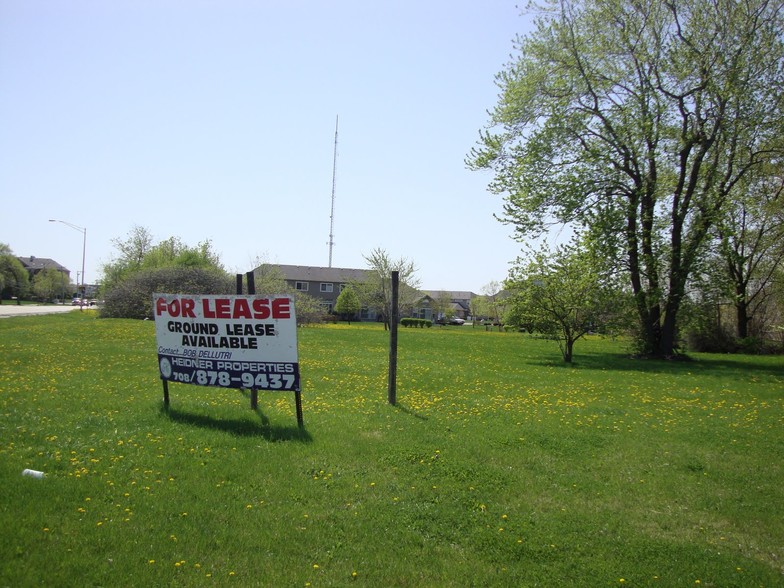 183rd & Oak Park Ave, Tinley Park, IL for lease - Building Photo - Image 2 of 2