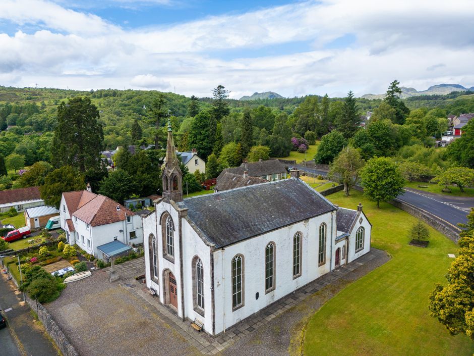 Old School Rd, Garelochhead for sale Primary Photo- Image 1 of 13