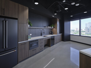 1800 West Loop S, Houston, TX for lease Interior Photo- Image 1 of 2