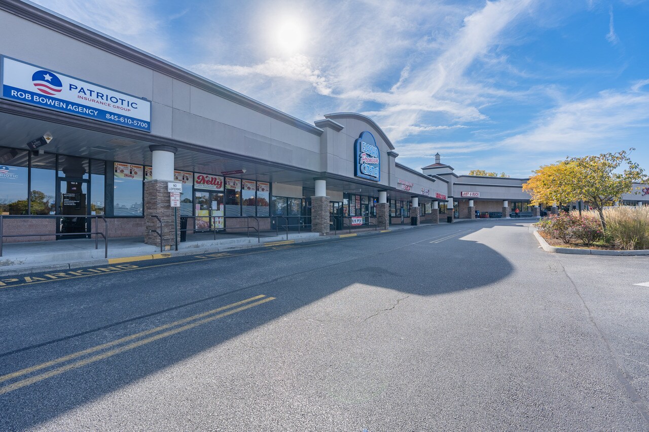 78 Brookside Ave, Chester, NY 10918 The Chester Mall