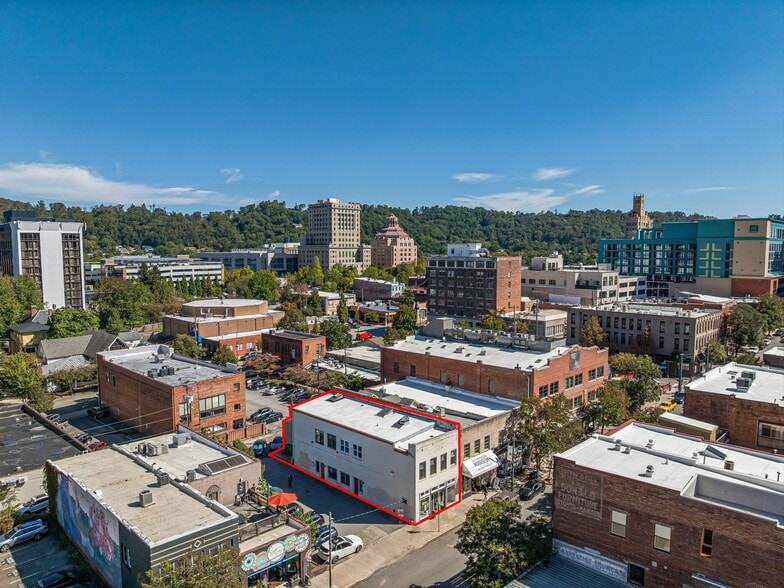 58 Broadway St, Asheville, NC for sale - Building Photo - Image 3 of 39