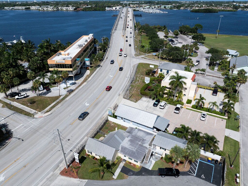 900 SW Martin Downs Blvd, Palm City, FL for lease Interior Photo- Image 1 of 39