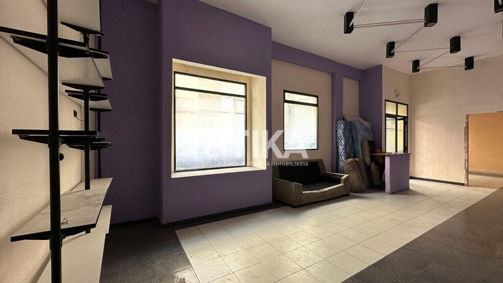 Retail in Ontinyent for sale - Building Photo - Image 1 of 6