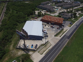 2934 Pan Am Expy, San Antonio, TX - aerial  map view - Image1