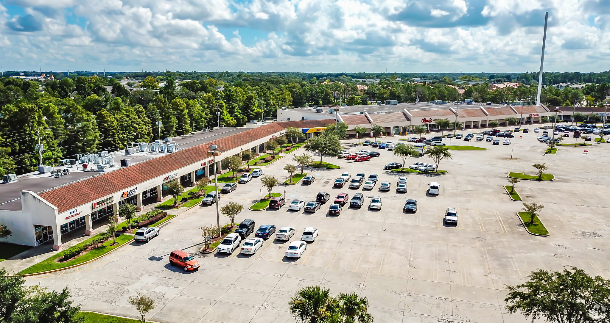 2033-2161 Americana Blvd, Orlando, FL for lease Building Photo- Image 1 of 7