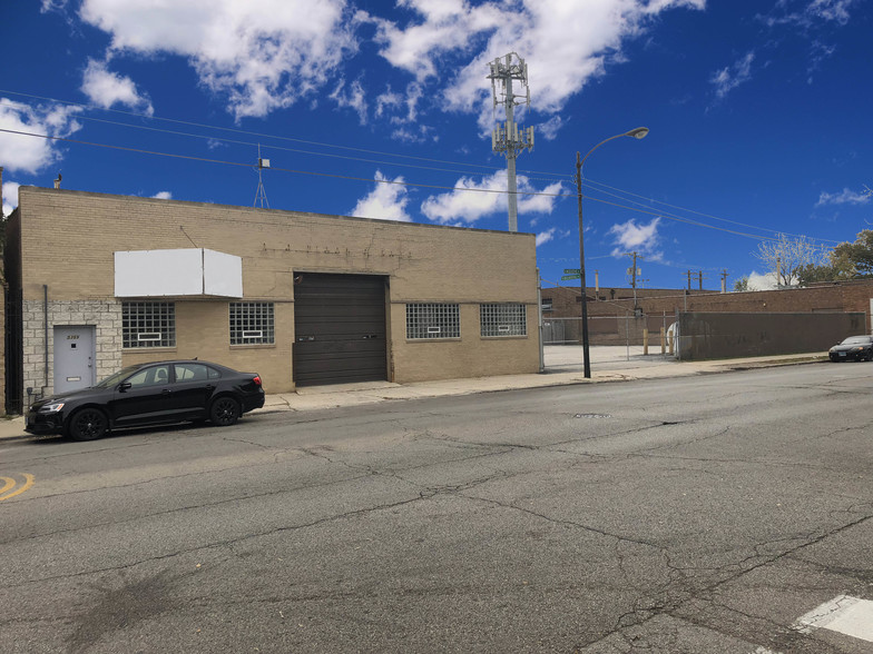 5359 N Kedzie Ave, Chicago, IL for sale - Building Photo - Image 1 of 1