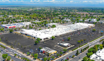 Marketplace at Merced - Parking Garage