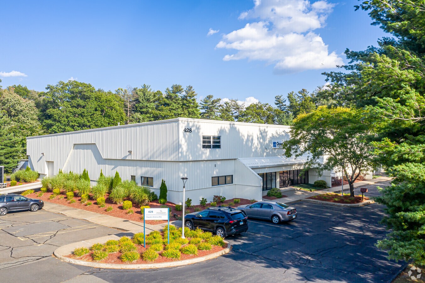 428 Hayden Station Rd, Windsor, CT 06095