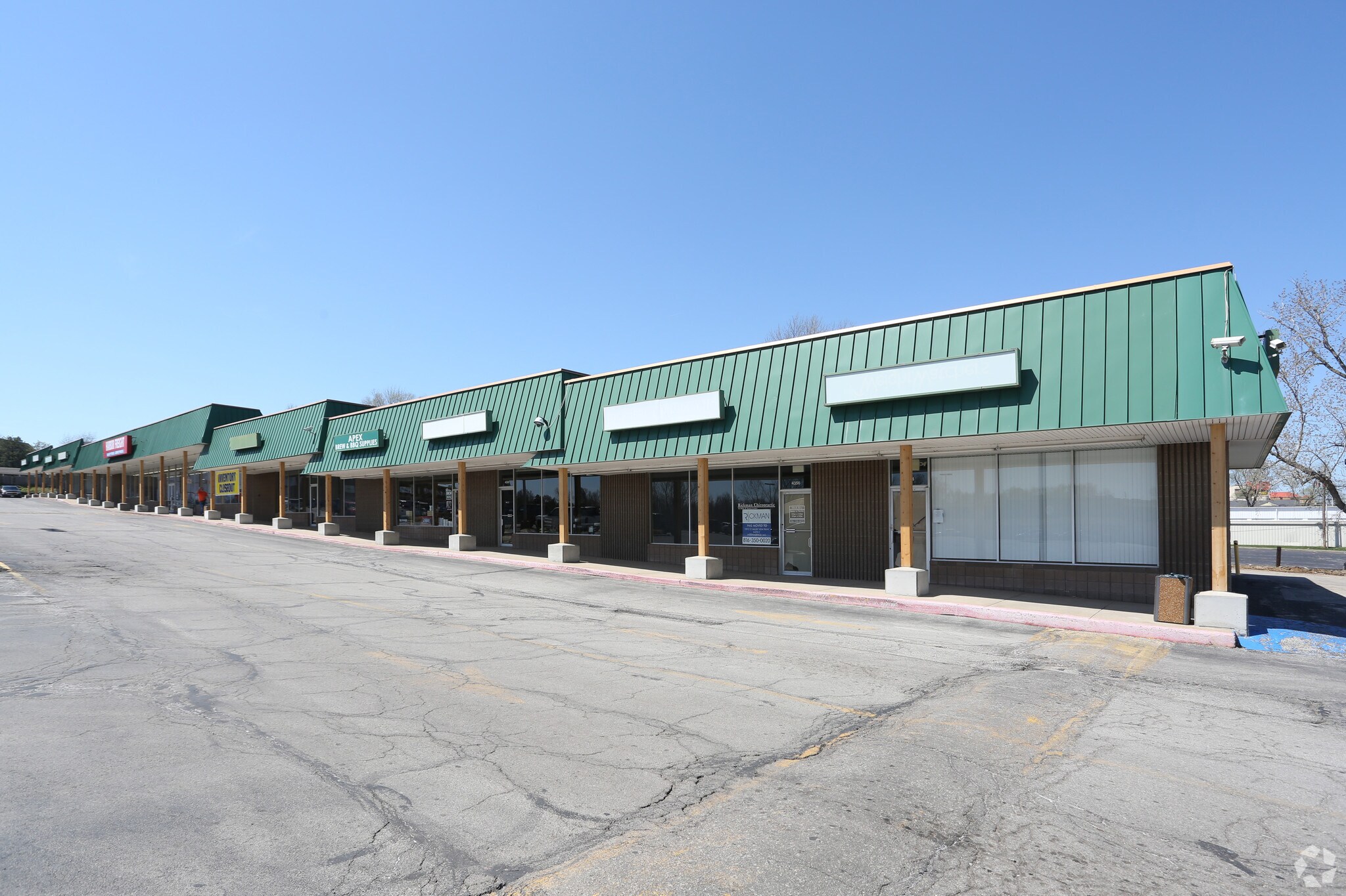 4354-4380 S Noland Rd, Independence, MO for sale Primary Photo- Image 1 of 1