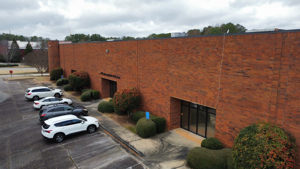 2000 Sarasota Business Pky, Conyers, GA for sale - Building Photo - Image 3 of 14