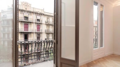 Carrer del Rosselló, 231, Barcelona, Barcelona for lease Interior Photo- Image 2 of 21