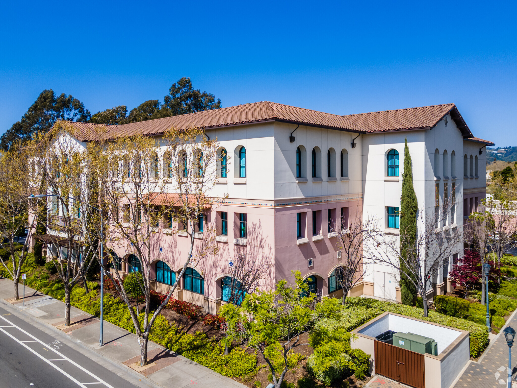 1000 San Leandro Blvd, San Leandro, CA for sale Primary Photo- Image 1 of 1