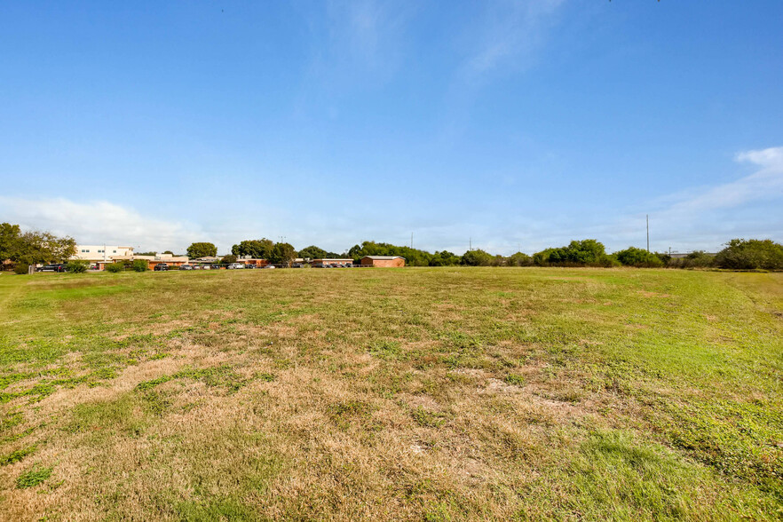 421 S King St, Seguin, TX for sale - Primary Photo - Image 1 of 1