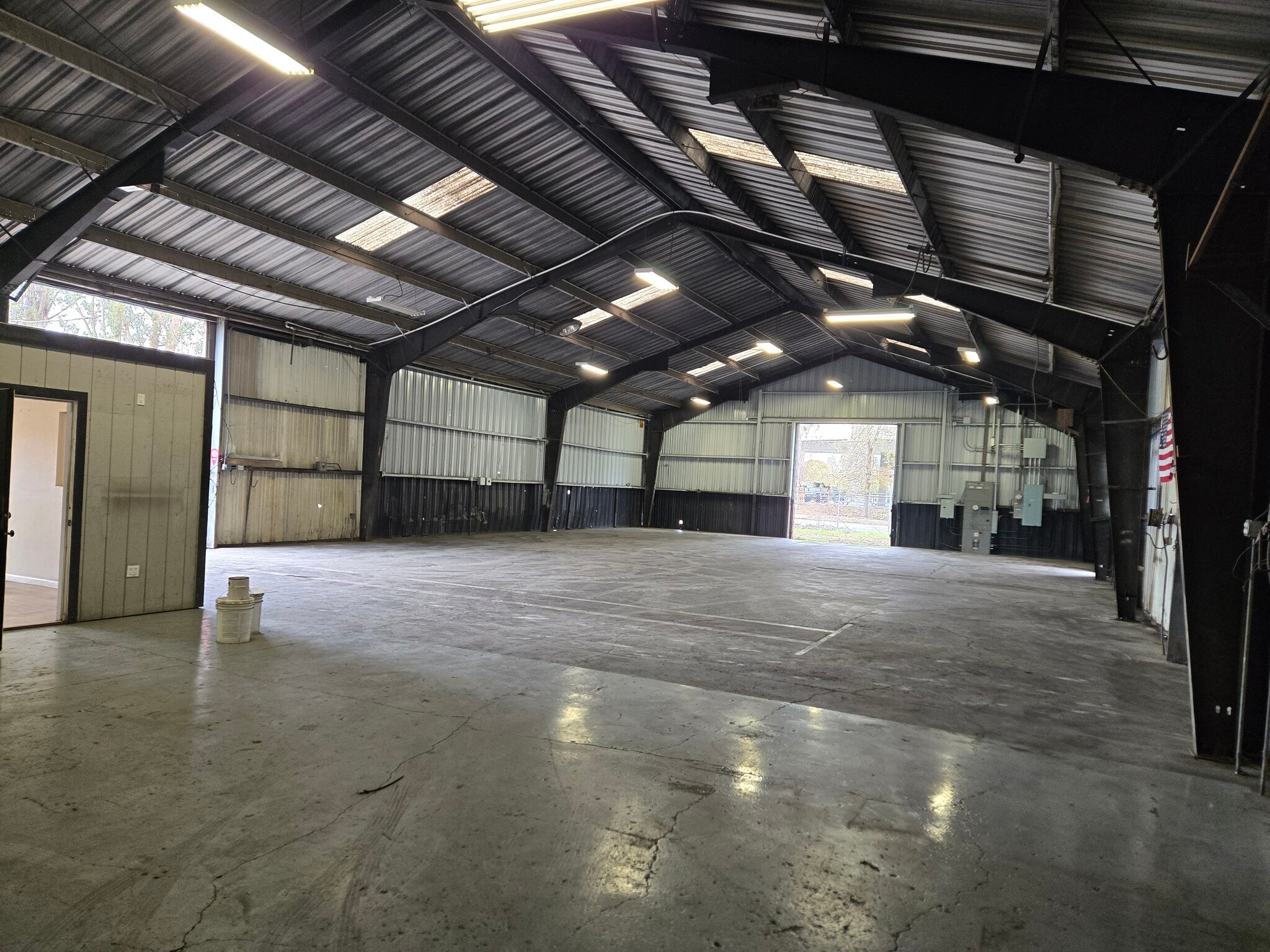 141 Helman Ln, Cotati, CA for lease Primary Photo- Image 1 of 17