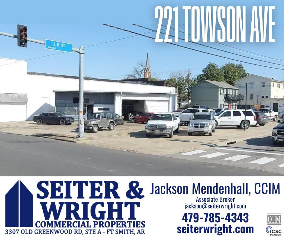 221 Towson Ave, Fort Smith, AR for lease Building Photo- Image 1 of 3