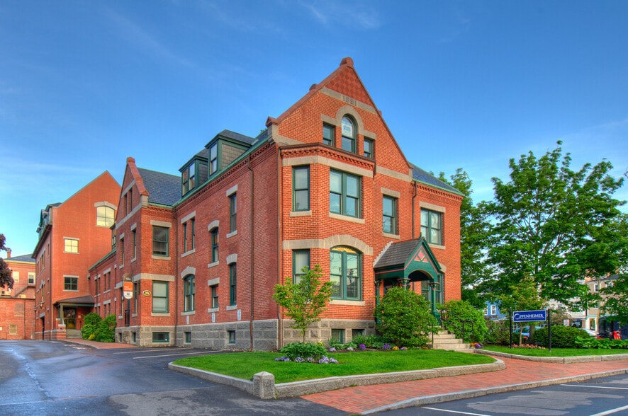 30 Penhallow St, Portsmouth, NH for lease - Building Photo - Image 2 of 2