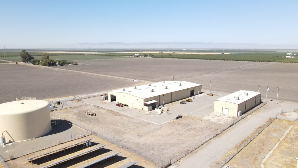 9165 S Colusa St, San Joaquin, CA for sale - Building Photo - Image 1 of 7