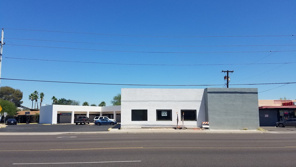 550 W Indian School Rd, Phoenix, AZ for lease - Building Photo - Image 1 of 3