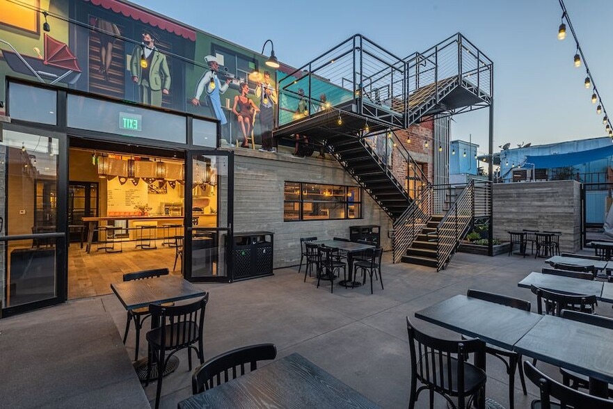 9355 Culver Blvd, Culver City, CA for lease - Interior Photo - Image 1 of 4